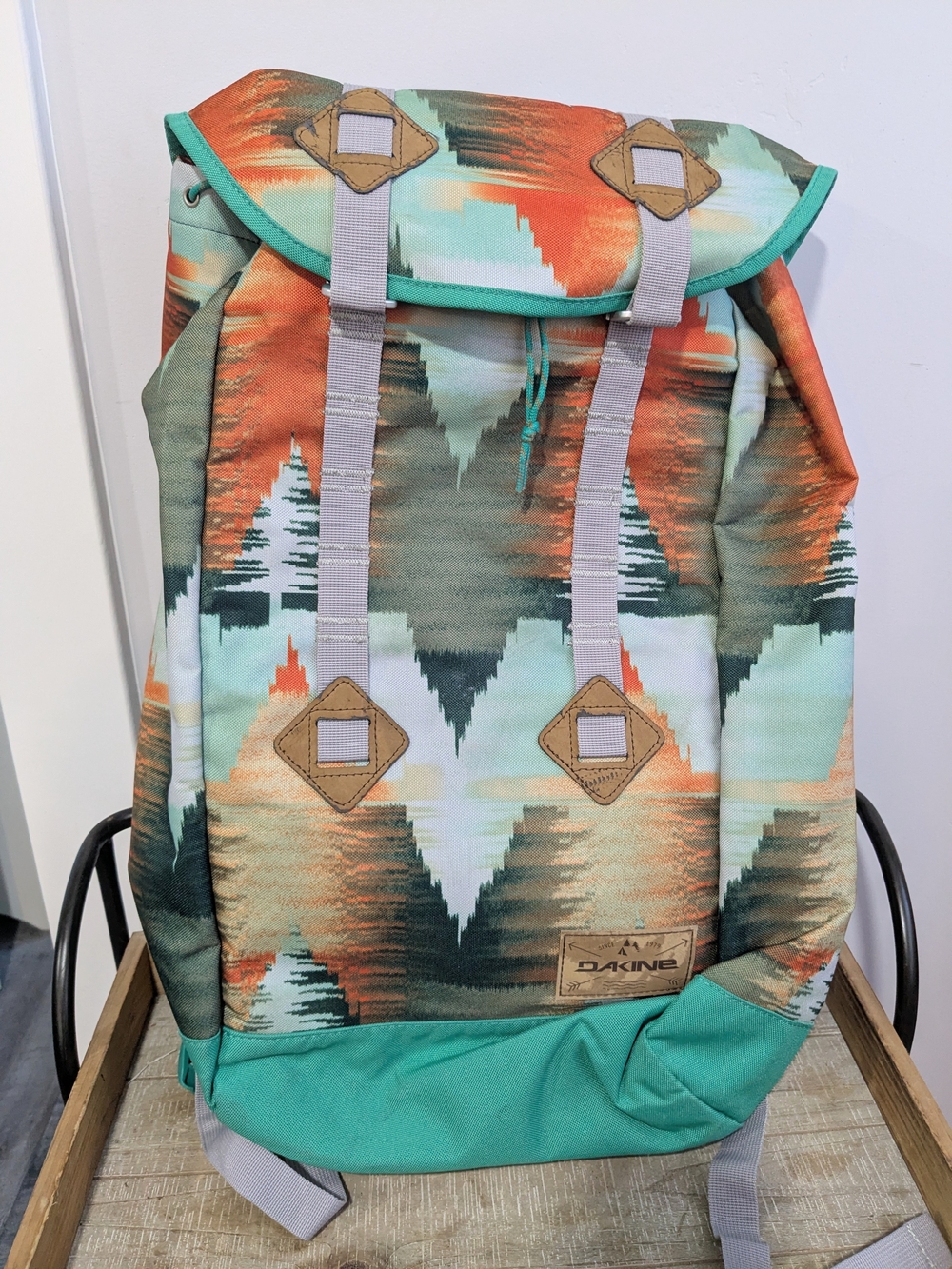 Dakine Mint & Orange Patterned Men's Backpack